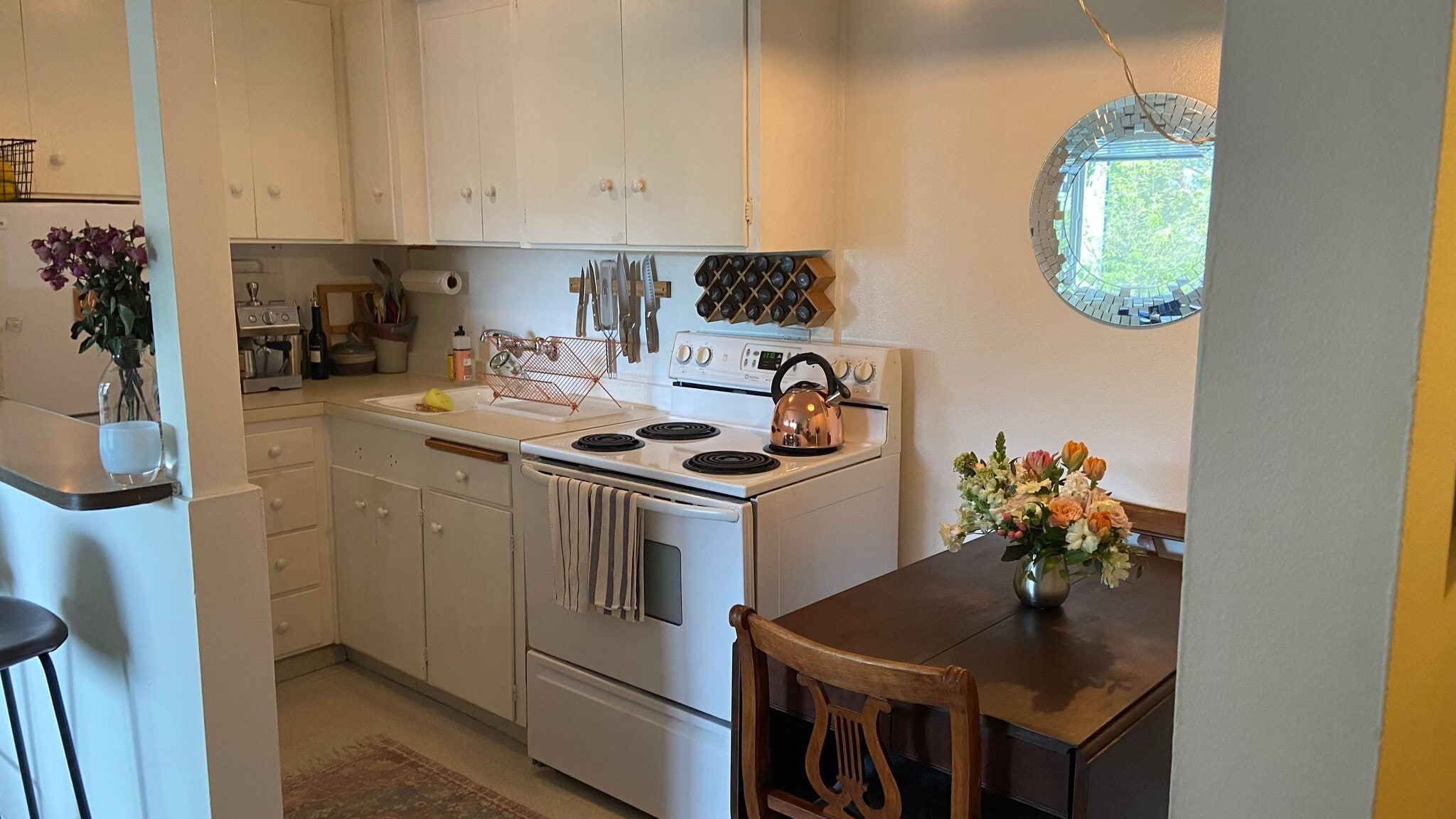 Building Photo - 2349 W Newton St