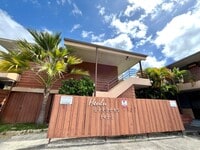 Building Photo - 1422 Heulu St