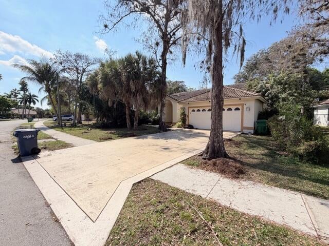 Building Photo - 4853 NW 66th Ave