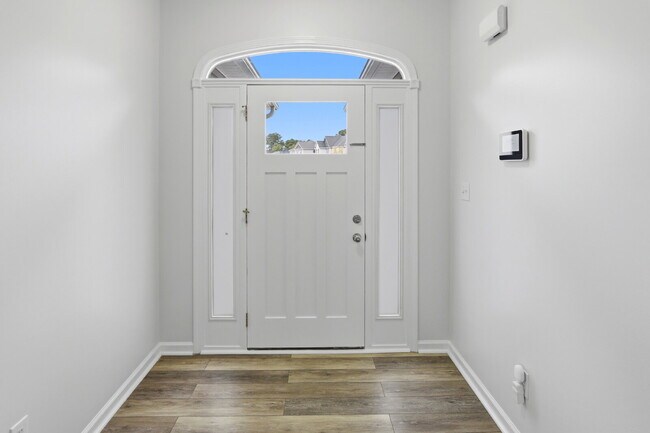 Building Photo - 124 Regatta Way