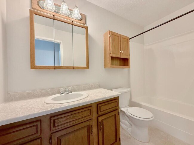 Building Photo - 1634 19th St