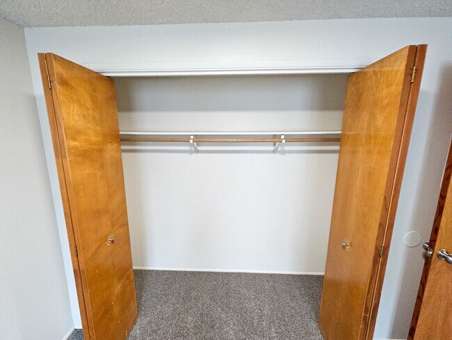 Building Photo - 2177-2183 Nomad Ct SE