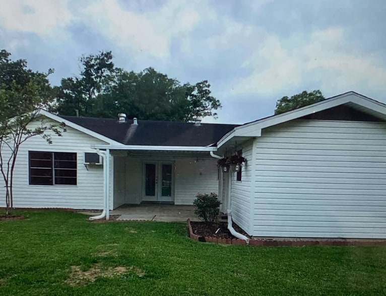 Building Photo - 3460 Kipling Dr