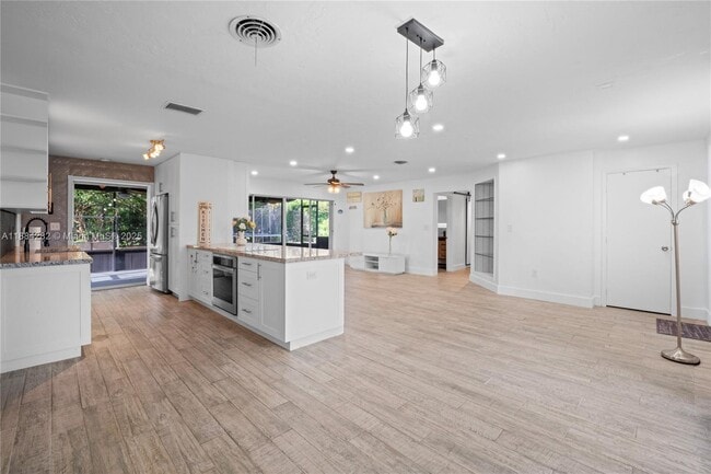 Building Photo - 9355 SW 181st St