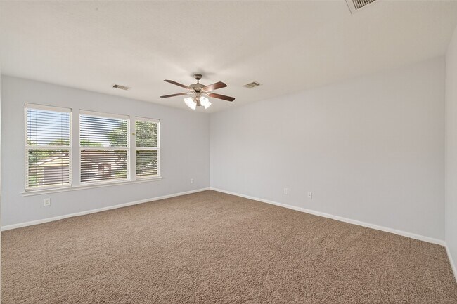 Building Photo - 7130 Cypress Pr Dr