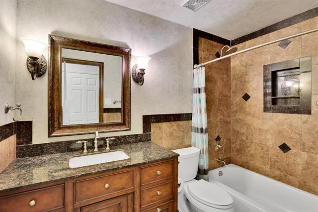 Building Photo - 4017 Saltburn Dr