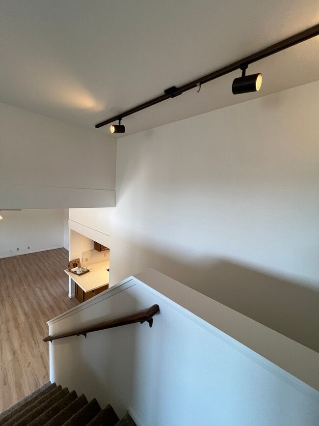 Building Photo - 4617 San Anselmo Rd
