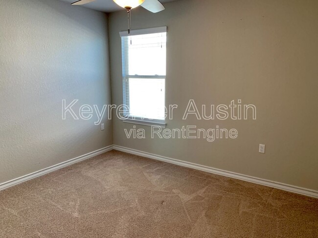 Building Photo - 1704 Los Olivios Wy
