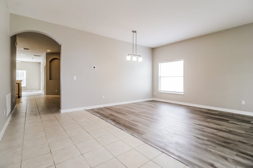 Building Photo - 4430 Spring Blossom Dr