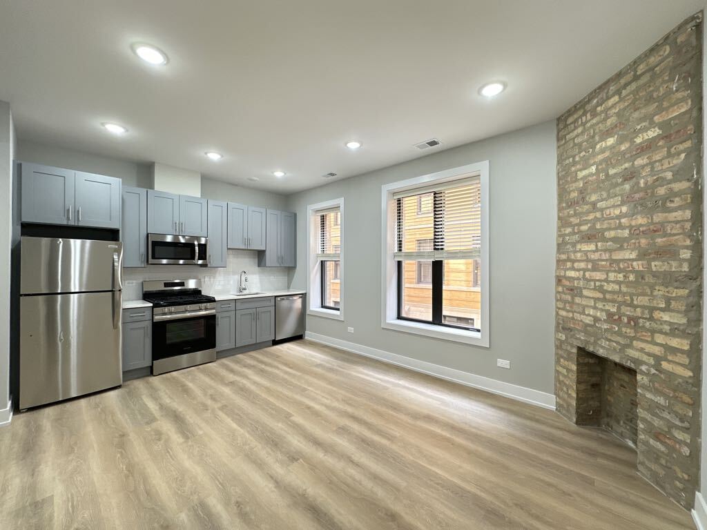 Building Photo - 433 W Belden Ave