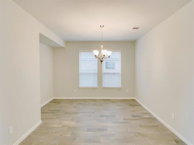 Building Photo - 24219 Via Vitani Dr