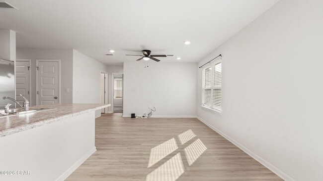 Building Photo - 5020 Rivergrass Dr