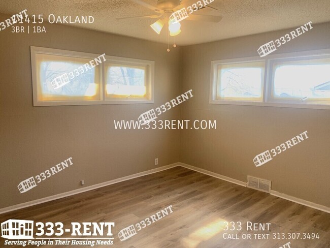 Building Photo - 11415 Oakland-
