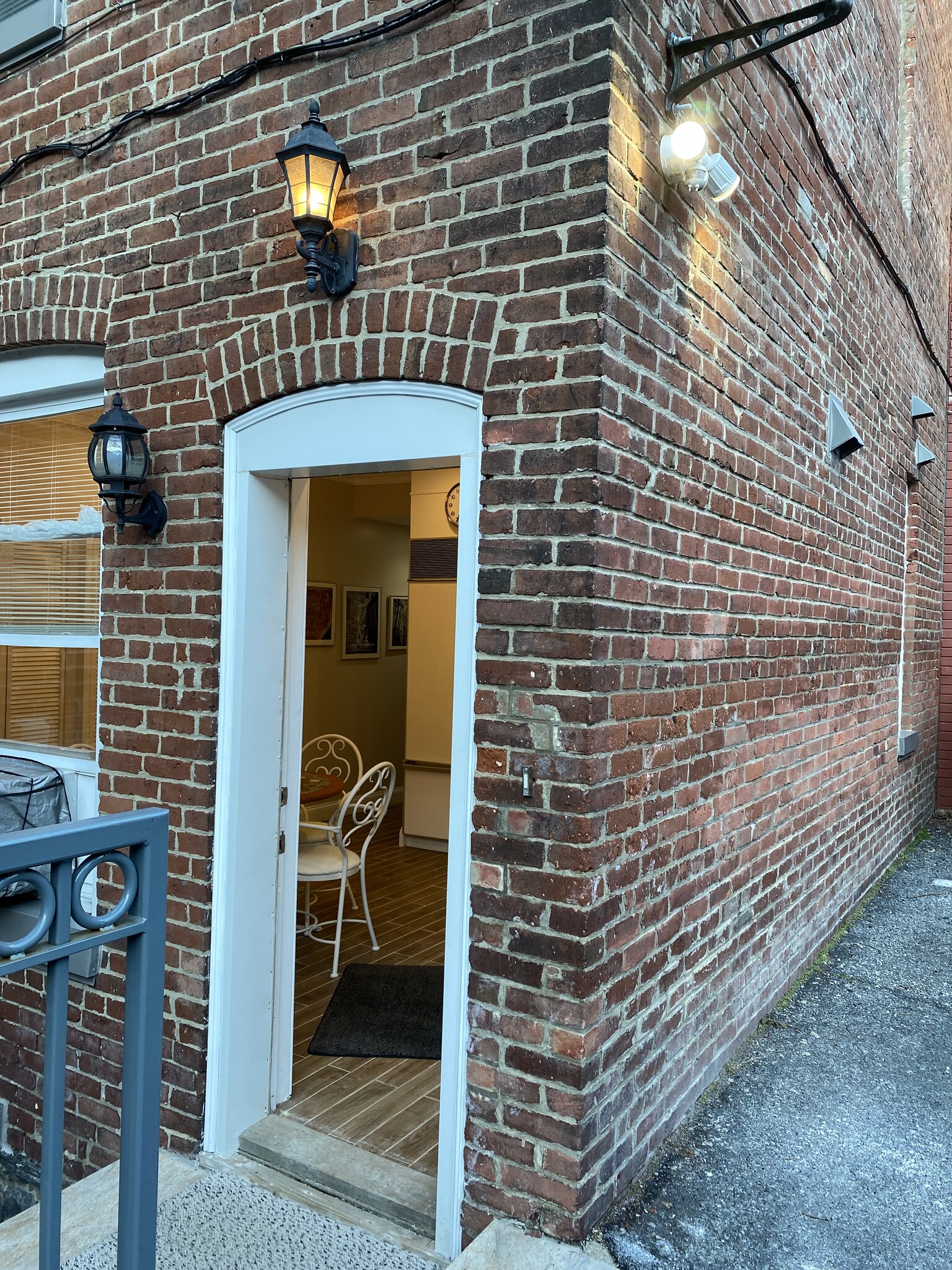 Doorway to Furnished apt # 1 - 346 Bushkill St
