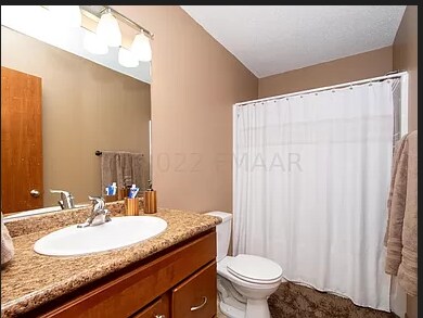 Building Photo - 4269 Estate Dr S