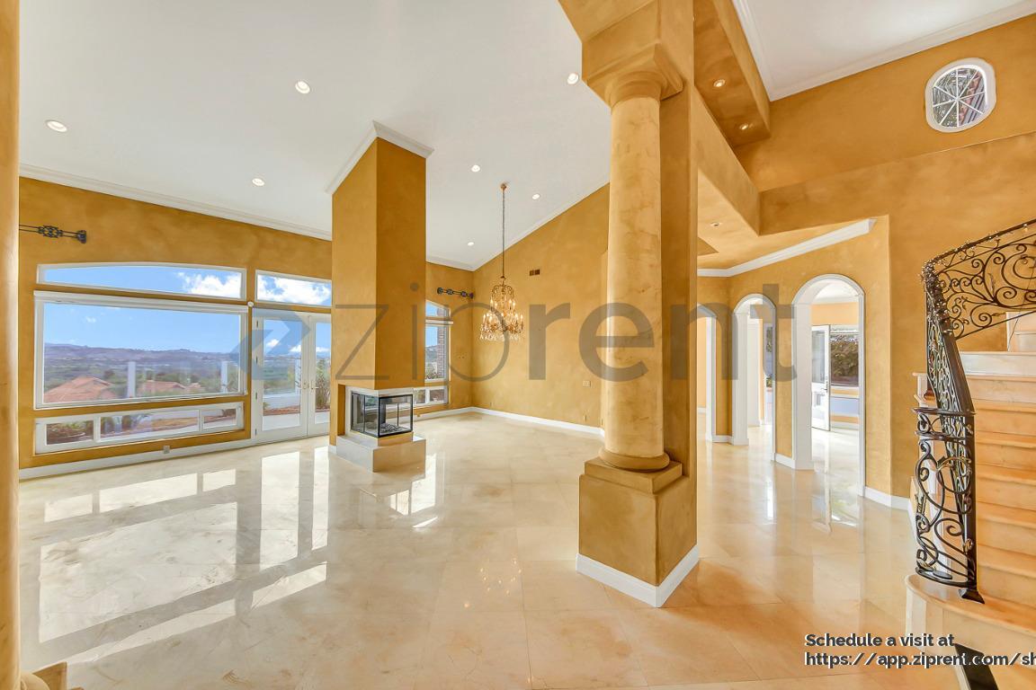 Building Photo - 20 Sierra Vista