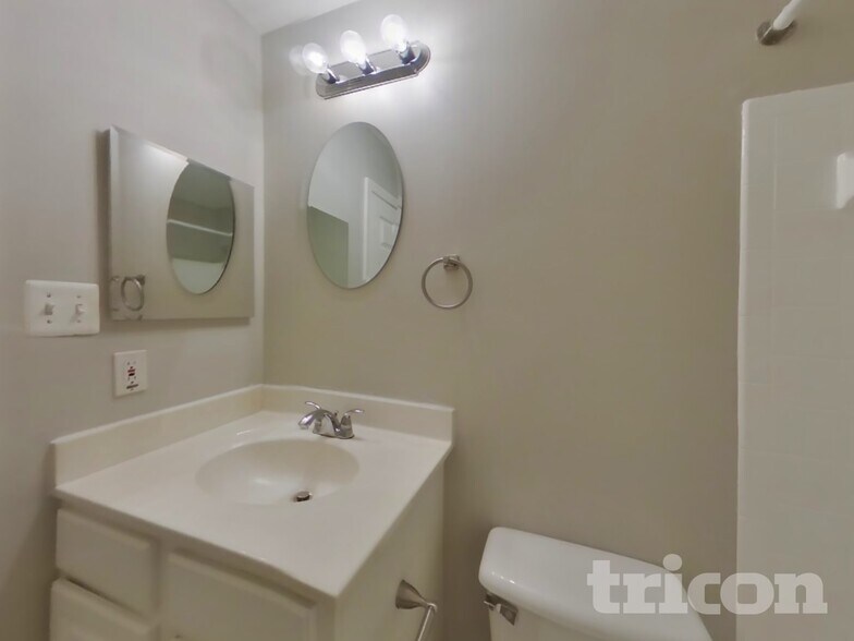 Building Photo - 4633 Sherwood Mills Rd