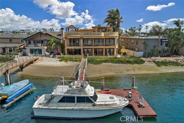 Building Photo - 5455 E Sorrento Dr