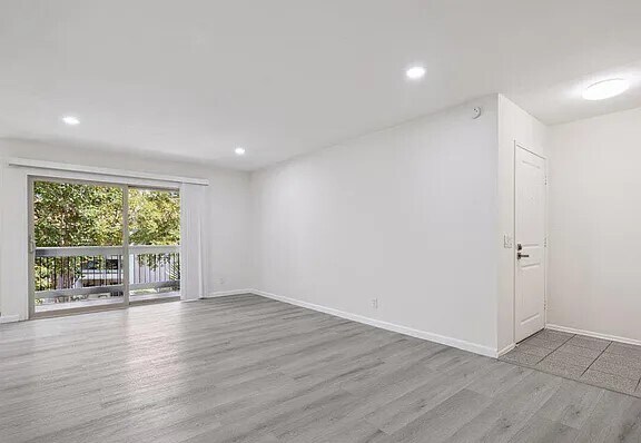 Building Photo - 4716 Park Granada