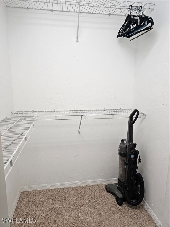 Building Photo - 13000 Amberley Ct