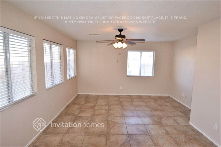 Building Photo - 9901 Rose Charmont St