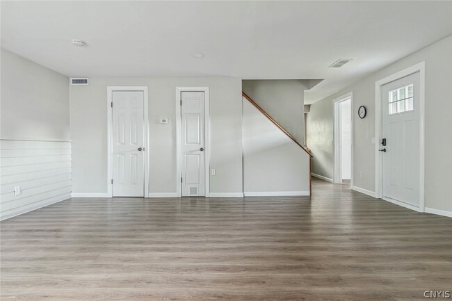 Building Photo - 22000 Admirals Walk