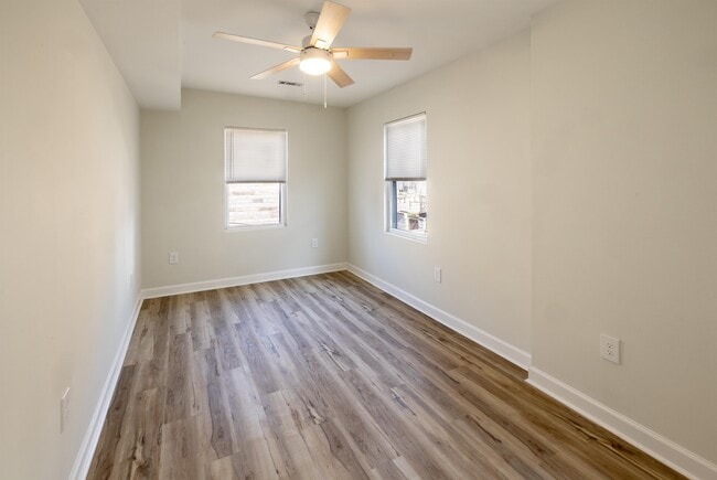 Building Photo - 704 S Highland Ave