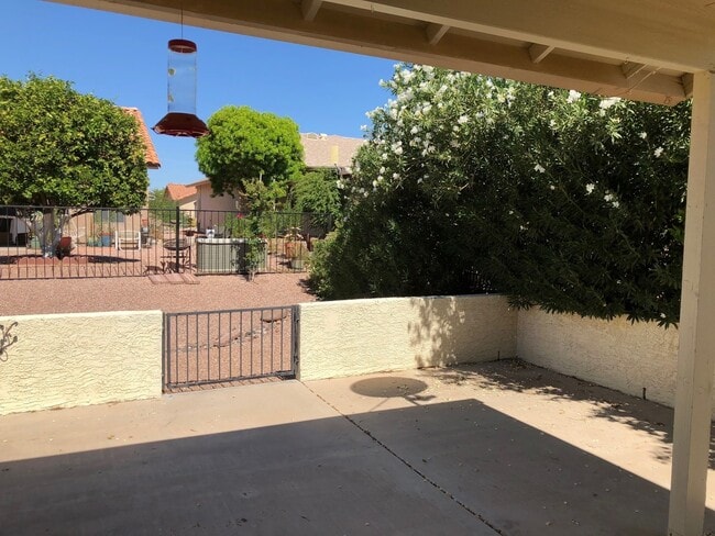 Building Photo - Lovely Home in 45+ Active Adult Community of Leisure World.  Available April 2026 Ongoing.