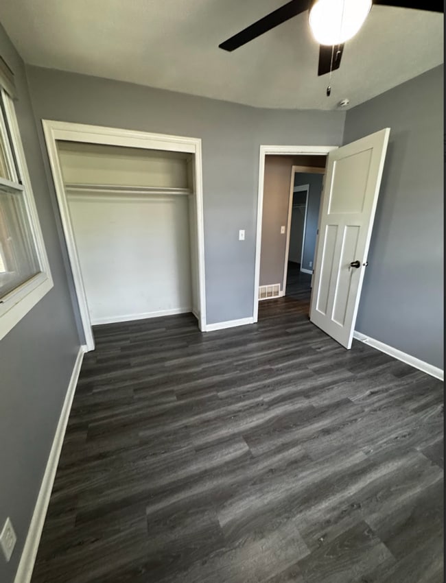 Building Photo - 4112 N 84th St