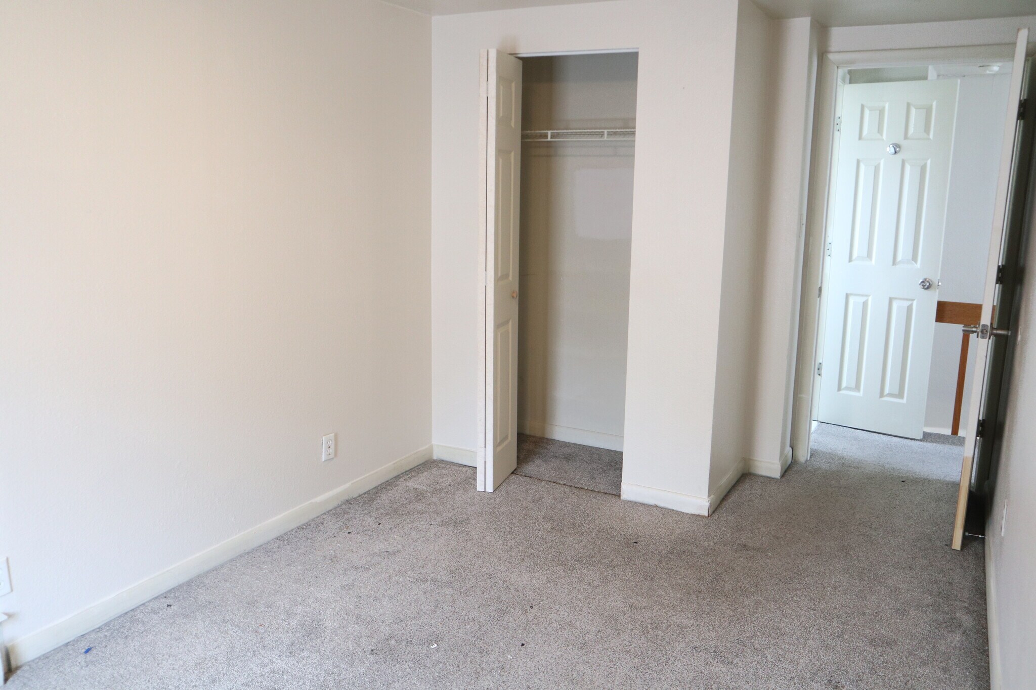 Building Photo - 228 3rd St