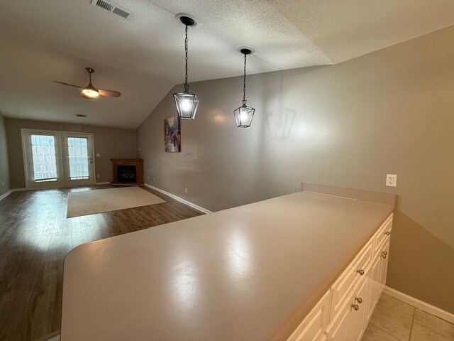 Building Photo - 1021 Old Marks Dr