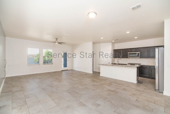 Building Photo - 348 W Mammoth Cave Dr