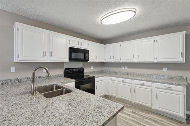 Building Photo - 4054 St Christopher Ln