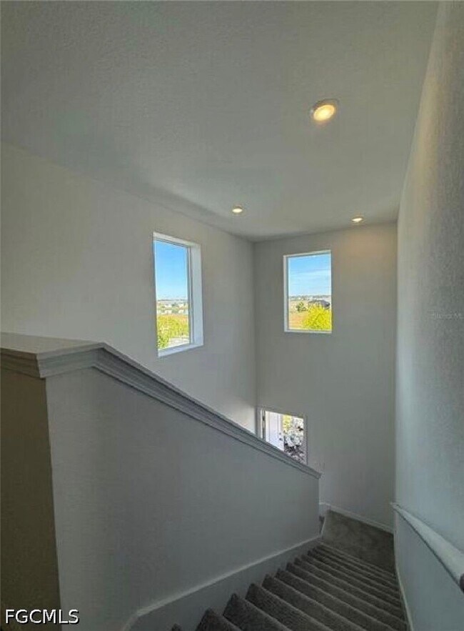 Building Photo - 11812 Cloverly Ln