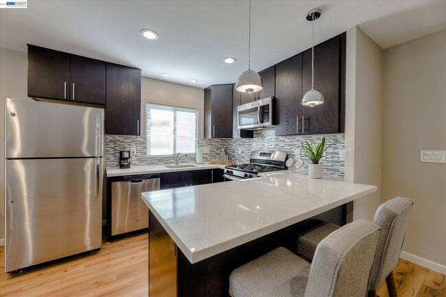 Building Photo - 50 Casa Maria Ct