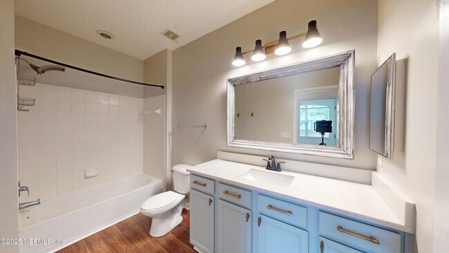 Building Photo - 5663 Greenland Rd