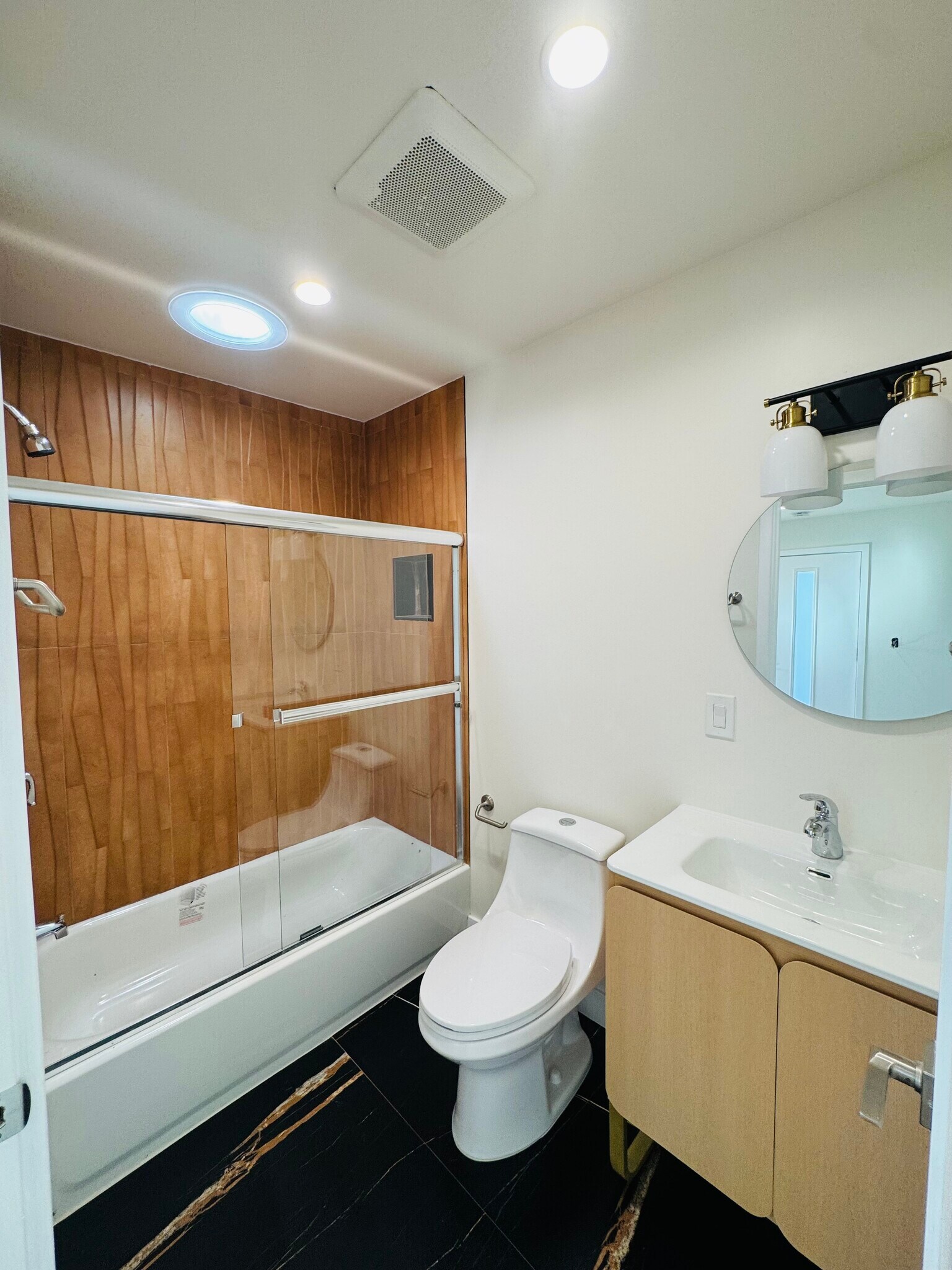 Building Photo - 3015 Future Pl