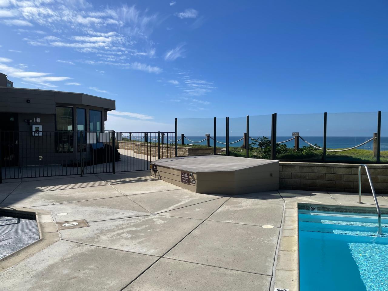 Building Photo - 245 S Helix Ave