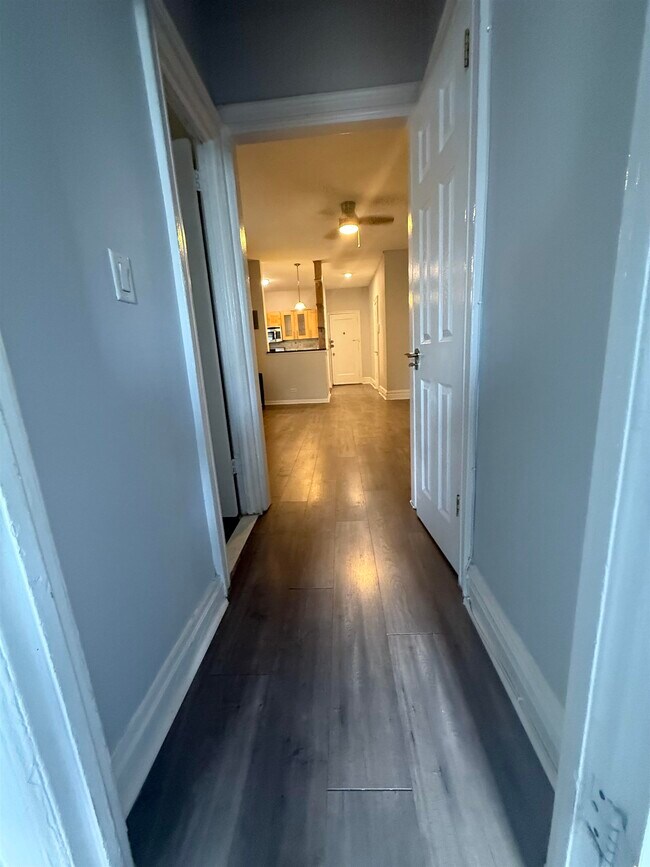 Building Photo - 270 HARRISON Ave