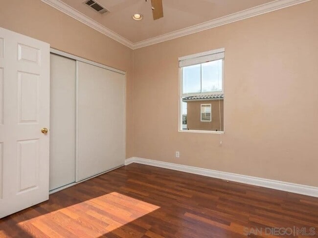 Building Photo - 1517 Laurel Grove Dr