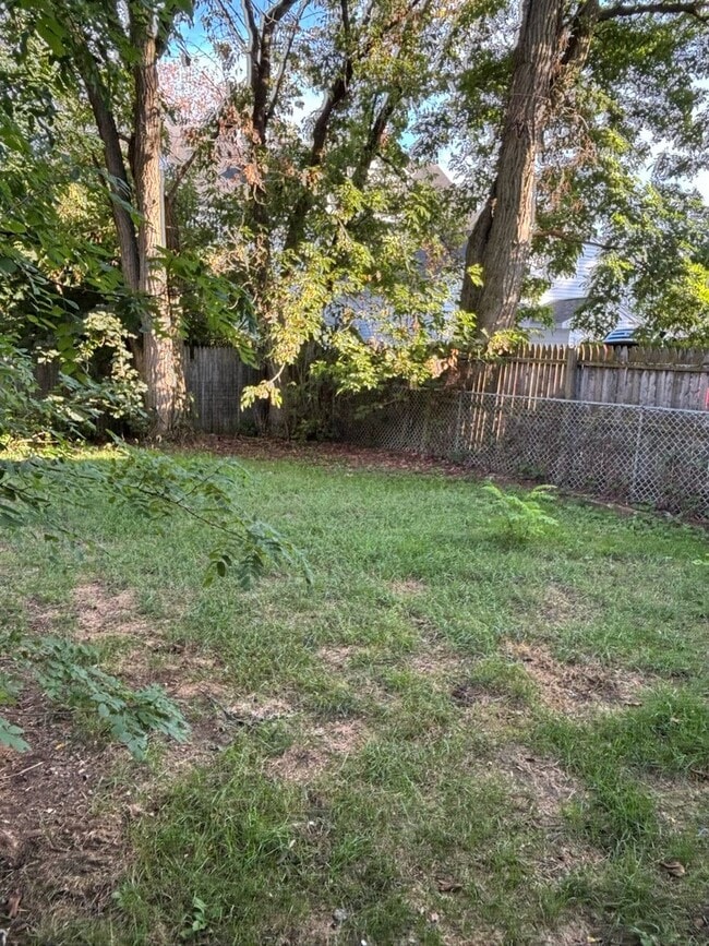 Building Photo - 6 -12 Harrison Ave