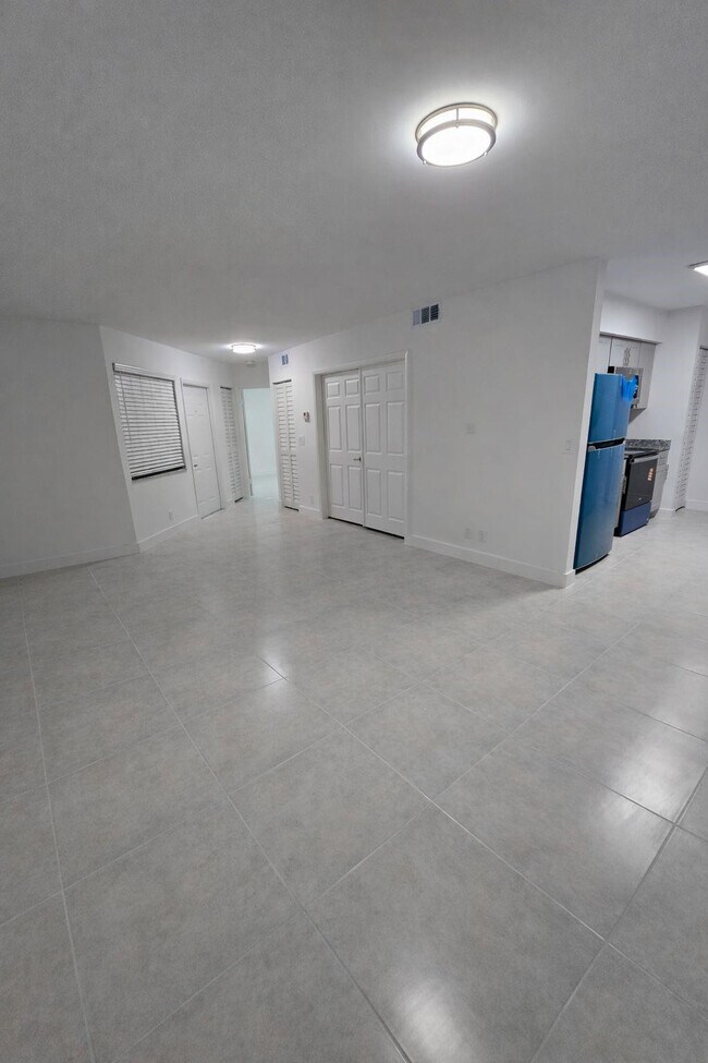 Building Photo - 8657 SW 5th St