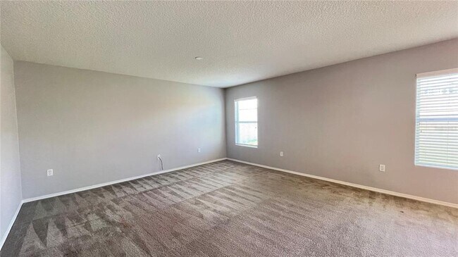 Building Photo - 13609 Laranja St