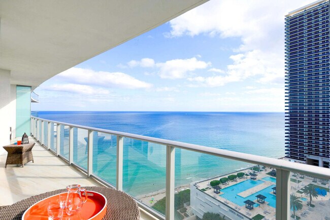 Building Photo - 4111 S Ocean Dr