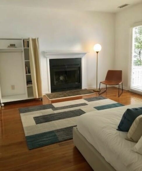 Primary Photo - 615 Morehead Ave