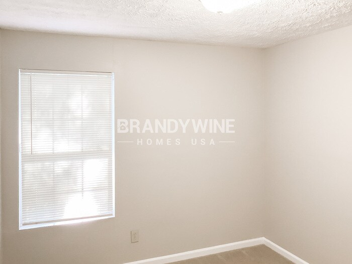 Building Photo - 2586 Rainover Ct