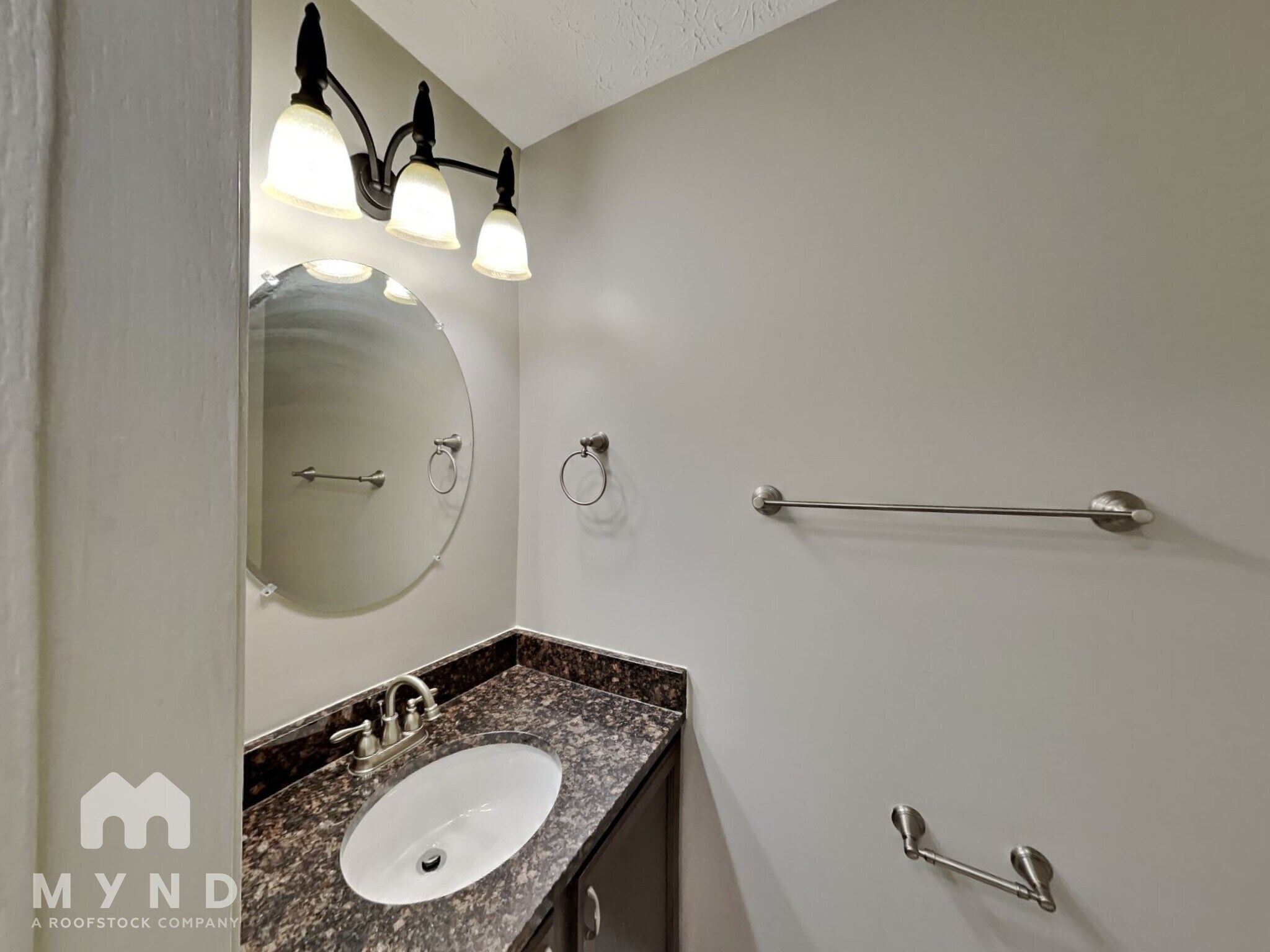 Building Photo - 7211 Candlestone Dr