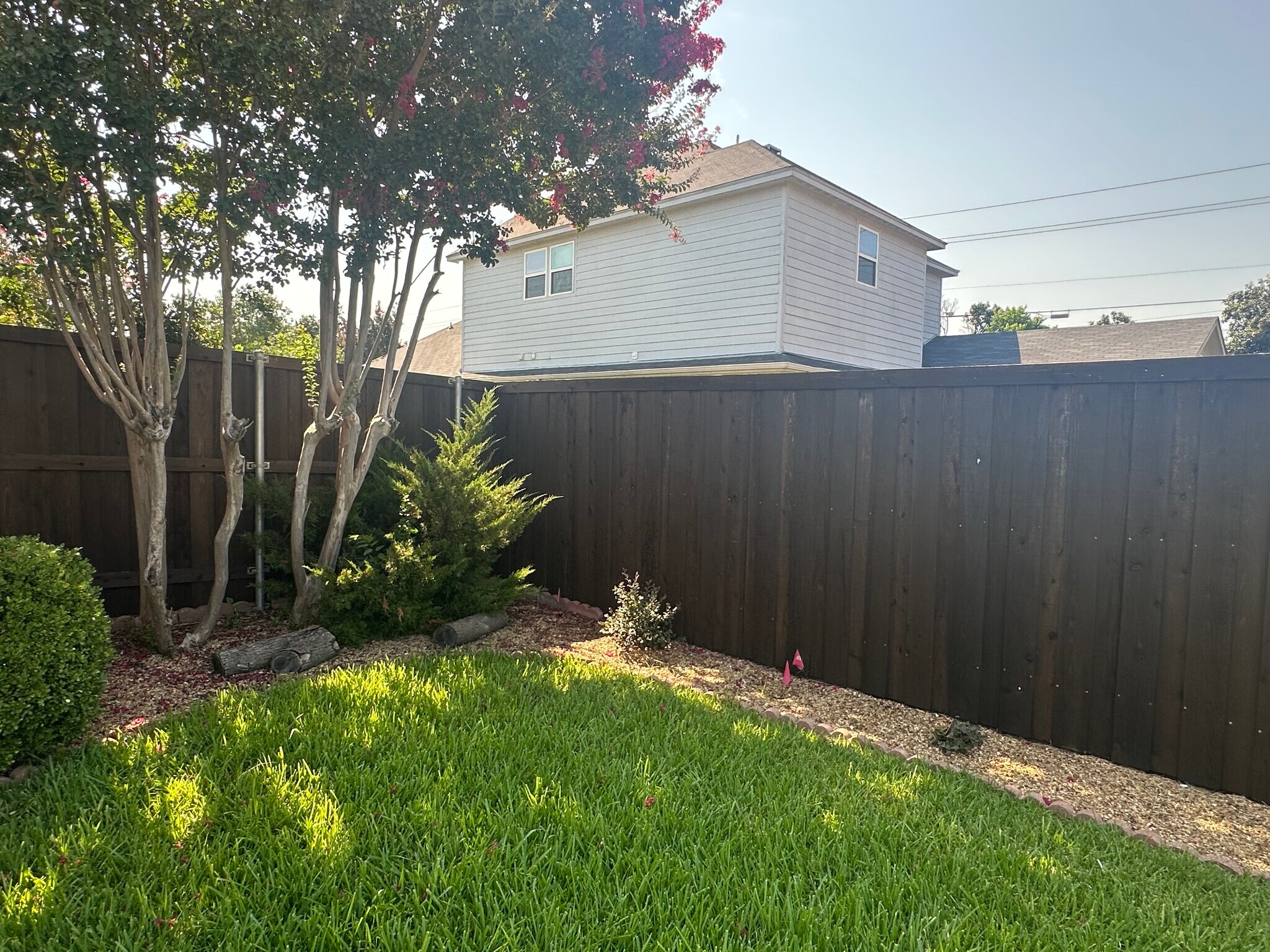 Building Photo - 7005 Fallkirk Dr