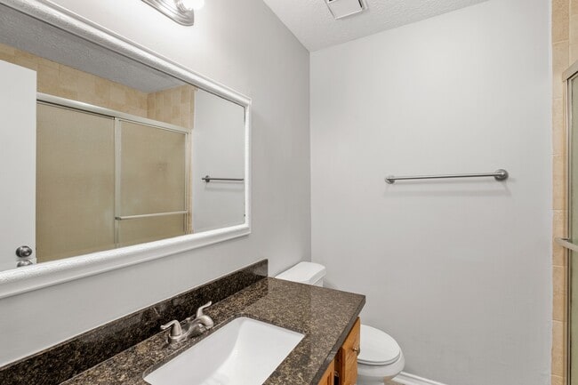 Building Photo - 10823 Fairstone Dr