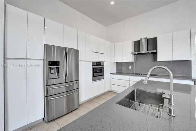 Building Photo - 3360 SW 195th Terrace